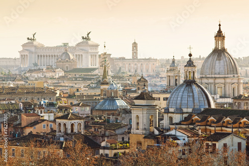 Láminas Panorama de la ciudad vieja en Roma, Italia