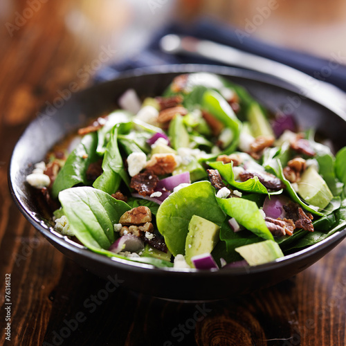 Fotografie, Obraz avocado spinach salad with feta cheese, pecans and bacon
