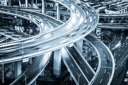 Cuadros en Lienzo shanghai elevated road junction and interchange overpass at nigh