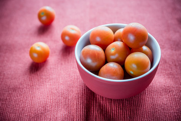 Canvas Print - Bowl of fresh cherry tomatoes