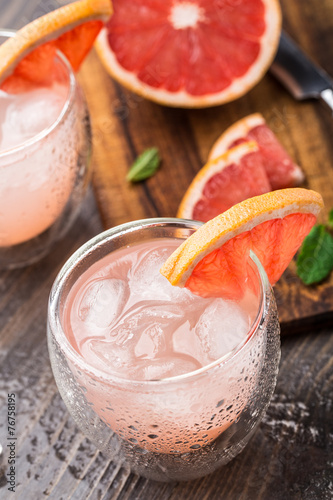 Grapefruit cocktail Canvas Print