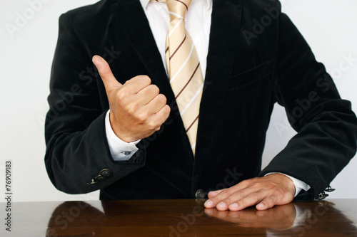親指立てサムズアップ 業績好調のビジネスマン Businessman Thumbs Up Stock Photo Adobe Stock 親指立てサムズアップ 業績好調のビジネスマン Businessman Thumbs Up Stock Photo Adobe Stock