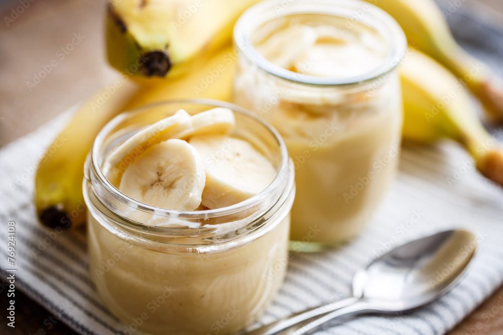 Obraz na płótnie Banana pudding for breakfast w salonie