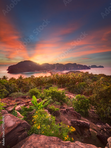 Obraz w ramie Piękny świt w Tajlandii