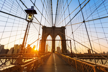 Fototapete - Brooklyn Bridge sunset New York Manhattan