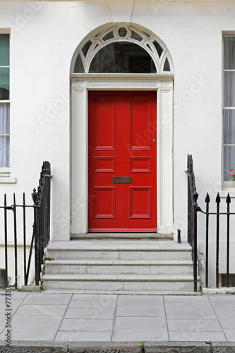 Obraz w ramie Red door