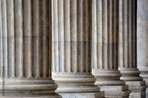 Naklejka - mata magnetyczna na lodówkę Colonnade In Rome Close Up