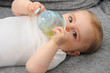 © FreeProd - Small child - Baby drinking