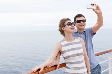 Wall Mural - couple cruising