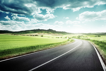 Canvas Print - asphalt road in Tuscany Italy