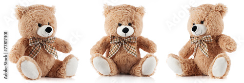 Cuadros en Lienzo Toy teddy bear isolated on white background
