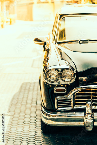 vintage-swiatla-lampy-samochodu