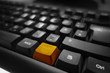 © pattilabelle - Tastatur Hintergrund neutral Taste Orange