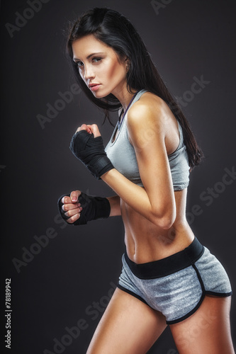 Fototapeta na wymiar woman boxer portrait