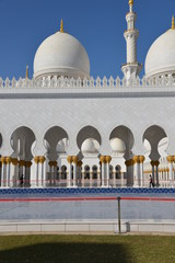 Wall Mural - View on grand mosque in Abu Dhabi