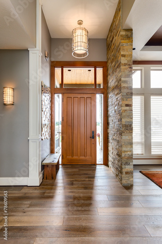 Fotografie, Tablou Elegant front door with welcome mat