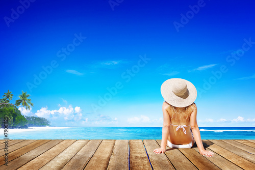 Fotografering Relaxation Beach Woman Vacation Outdoors Seascape Concept