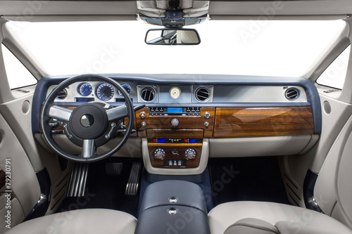 Car Interior With Luxury Wood Decoration Kaufen Sie Dieses