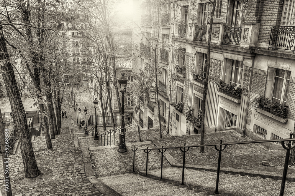 Historyczna dzielnica Montmartre w Paryżu, Francja - obrazy, fototapety, plakaty 