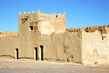 hill africa in morocco the old contruction        village brick