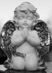 Poster - praying little angelic figurine