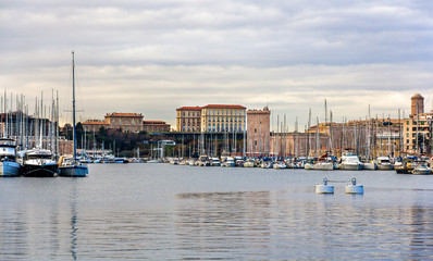 Canvas Print - View of the Old Port of Marseille - France