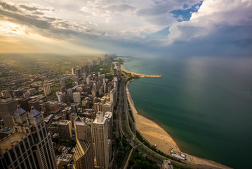 Fototapete - Chicago skyline and lake Michigan at sunset