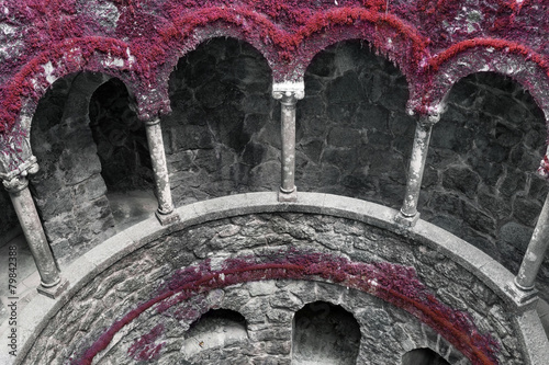 Naklejka - mata magnetyczna na lodówkę The Initiation well of Quinta da Regaleira in Sintra, Portugal.