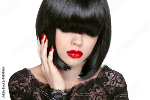 Makeup Fashion Bob Haircut Hairstyle Long Fringe Short