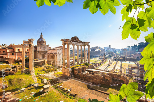 Fototapeta Rzym  rzymskie-ruiny-w-rzymie-forum