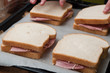 © pixarno - préparation croques monsieur