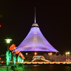 The KHAN SHATYR entertainment center in Astana, at night