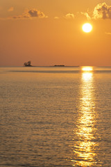 Wall Mural - golden sunset in maldives