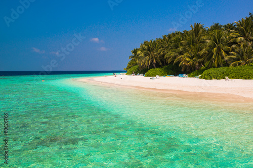 Fotografía Sand beach and ocean wave, South Male Atoll. Maldives