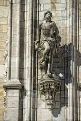 Canvas Print - Milan 2005 Expo capital Cathedral statue detail