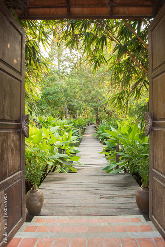 Naklejka - mata magnetyczna na lodówkę entrance gate to tropical garden