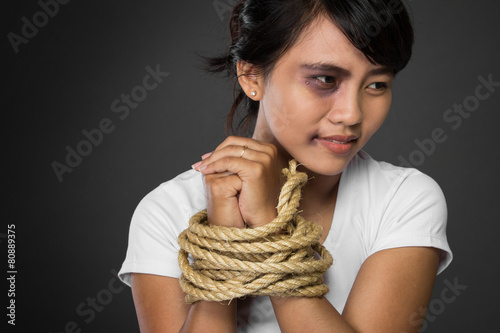 women tied up thumbs Women tied up thumbs