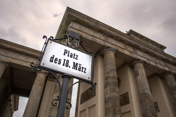 Canvas Print - brandenburger tor berlin germany