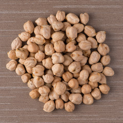 Wall Mural - Circle of chickpeas