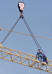 Wall Mural - Workers on the crane