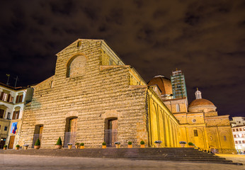 Wall Mural - Basilica of San Lorenzo in Florence - Italy