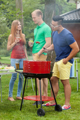 Canvas Print - Drinking beer on barbeque party