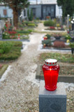 Fototapeta Młodzieżowe - auf einem Friedhof