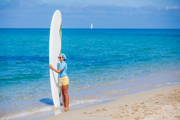 Sticker - Girl with surf