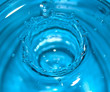 gota de agua en forma de corona