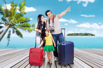 Poster - Group of happy family at pier