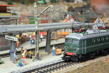 Miniatur Eisenbahn Elektrische Lokomotive H0