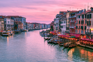 Wall Mural - Sunset over Grand Canal from Rialto Bridge in Venice