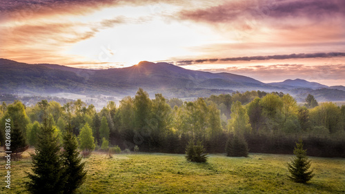 krajobraz-gor-bieszczady-polska