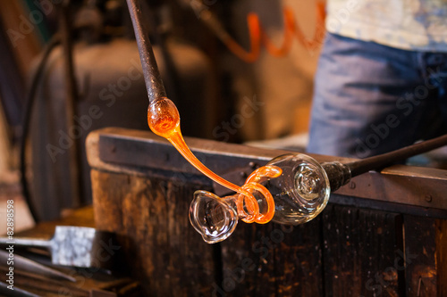 Fotografie, Obraz La lavorazione del vetro di Murano, Venezia, Veneto, Italia